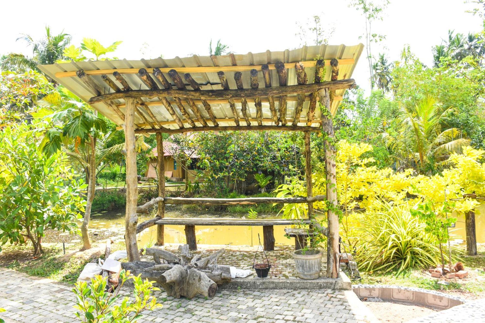 Steps Garden Resort Negombo Eksteriør bilde